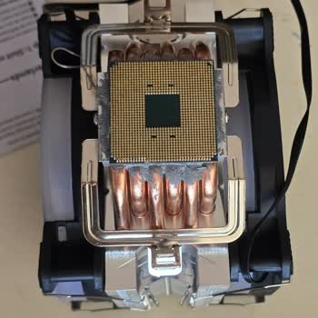 İtopya Bilgisayar Ürününün Arkasında Durmuyor