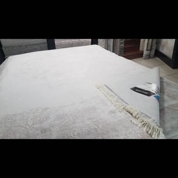 Pierre Cardin Halı Halıda Renk Solması Var