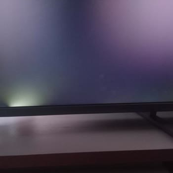 Teknosa Mini LED TV Işık Sızması