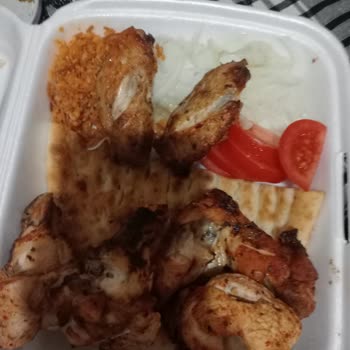 Edessa Lahmacun Yemekleri Beklentimi Karşılamadı!