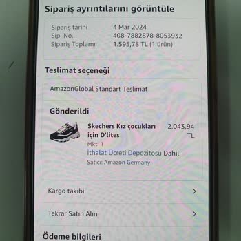 Amazon trotz Kontakt mit Kundenservice keine Lösung für Skechers D'Lites Bestellprobleme gefunden