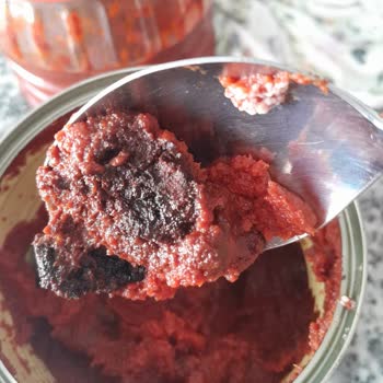 Migros Salçadan Çıkan Siyah Şey Ne?!