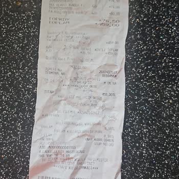 Gratis Kırılan Ürünün Ücretini Alması