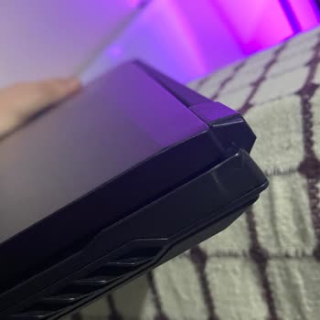 Monster Notebook Öğrenci Hayatımı Kabusa Çeviren Laptop Sorunları