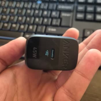 Anker 45w Hızlı Bozulan Şarj Cihazı