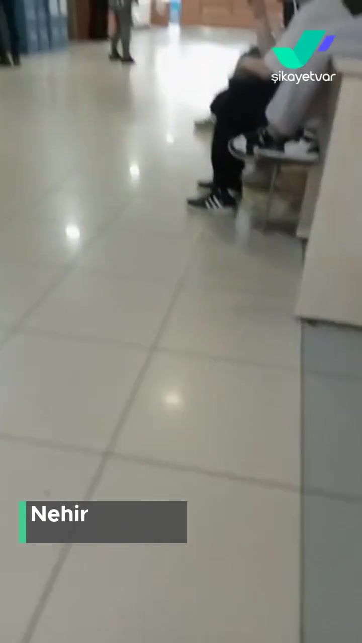 Behçet Uz Çocuk Hastanesi Pislik İçinde videonun kapak resmi