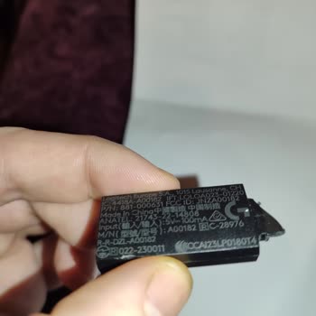 Logitech Kulaklığın Kırılan USB Vericisini Firma Temin Etmiyor