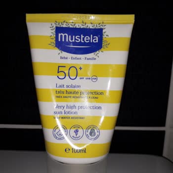 Mustela Güneş Kremi Ciltte Leke Oluşturdu!