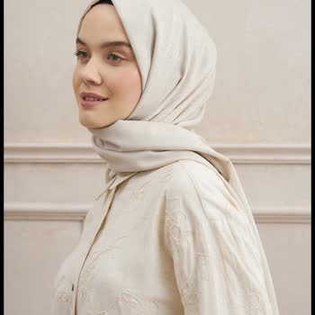 Armanda Şal Armanda Yalandan Kargo Çıktı Diye Mesaj Atıyor