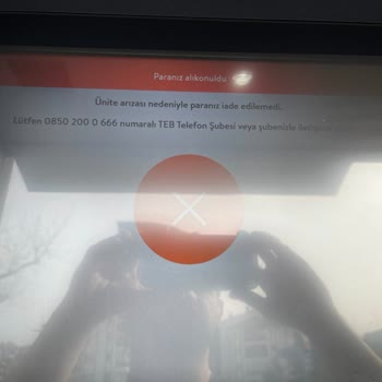TEB ATM'Sİ Paramı Yuttu!