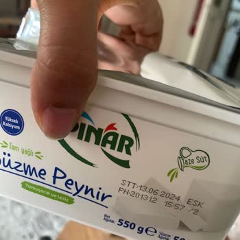 Pınar Et ve Süt Son Kullanma Tarihine Rağmen Küflenen Süzme Peynir Şikayeti