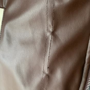 Oyku Wear Üründe Ağır Sigara Kokusu