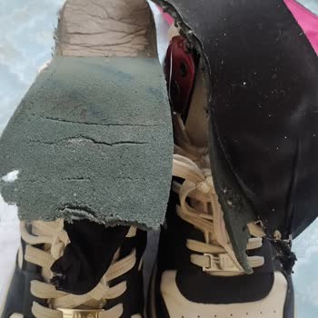 Deichmann Çok Kötü Bir Marka