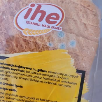 Migros Hemen Küflü Paketli Ekmek Satışı Ve İlgisizliği