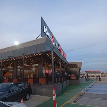 Köfteci Yusuf Kötü Ve Yanlış Hizmet