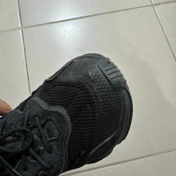 SuperStep Adidas Ozweego'nun Beklenmedik Yırtılma Sorunu