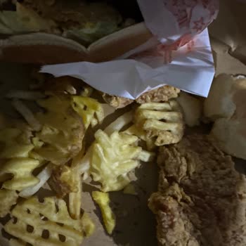 Popeyes Şikayet Yeter Çok Sert