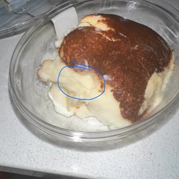 Tatlıbak Ümraniye Karabekir Şubesinden Alınan Kazandibinde Saç/kıl