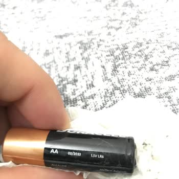 Duracell En Kaliteli Pil Isındı Ve Akma Meydana Geldi