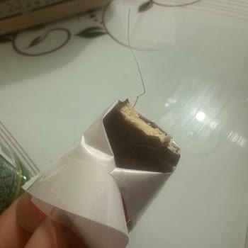 Torku Miniki Çikolatadan Plastik Bir Şey Çıktı