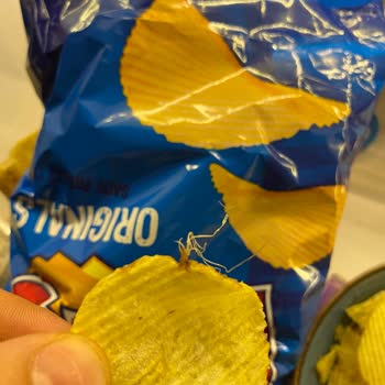 Ruffles Cipsten Çıkan Şey