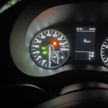 Mercedes-Benz Acı Sensörü Hatası