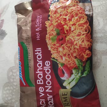 İndomie Noodle İçinden İçinden Kurt Çıktı!