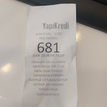 Yapı Kredi Bankası Şubede Sıra Bekleme
