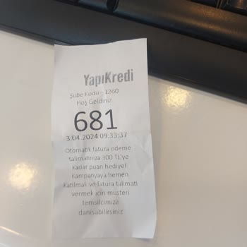 Yapı Kredi Bankası Şubede Sıra Bekleme