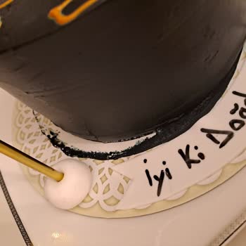 Fatih Sabri Pastaneleri Konuşan Pasta Alakasızlığı Aksaray Merkez