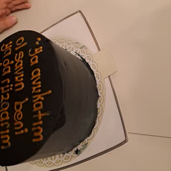 Fatih Sabri Pastaneleri Konuşan Pasta Alakasızlığı Aksaray Merkez