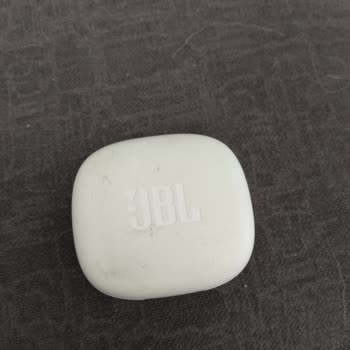 JBL Tek Kulaklık Sorunum