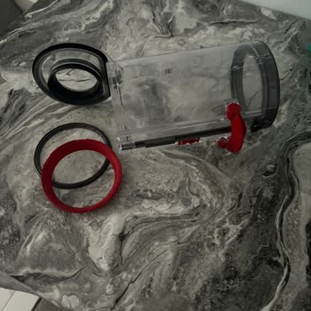 Dyson Yetkilileri Yardım Rica Ediyorum