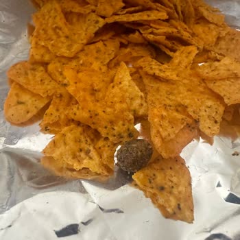 BİM Party Cips Fare Dışkısı