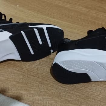 FLO Ayakkabı Ayakkabı Değişim Talebi