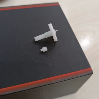 Corby Drones Dişli Kırık