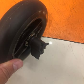 Let’s Be Child Scooter Teker Bağlantı Yeri Kırıldı