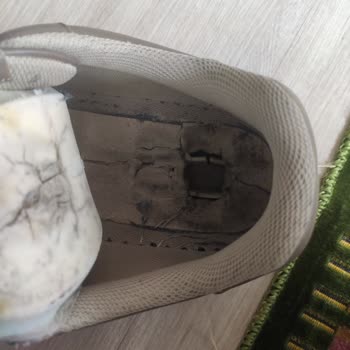 Derimod Ayakkabı Kısa Sürede Deforme Oldu