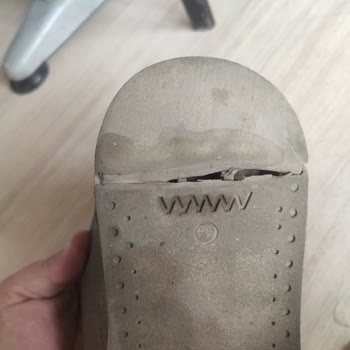 Derimod Ayakkabı Kısa Sürede Deforme Oldu