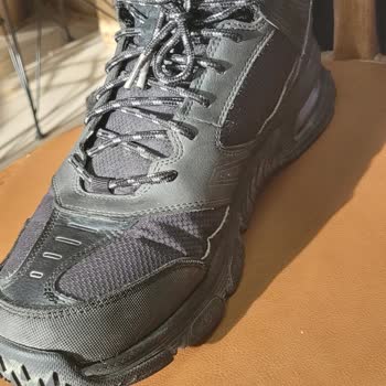 Skechers'dan Aldığım Bot 4 Ayda Açıldı.