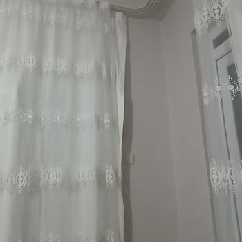 Polisan Romans 6431 İç Cephe Boyası Karteladaki Yle Alakasız Bir Renk Çıktı.