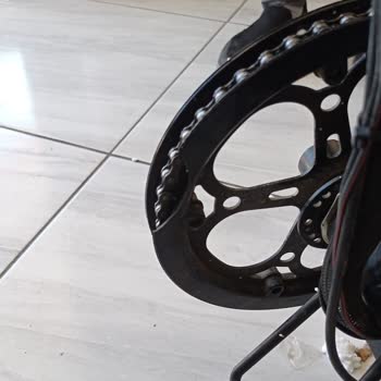 Volta APEC APB2 Ortadan Kırıldı. Fabrika Duyarsız