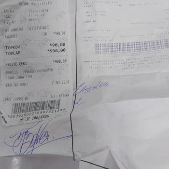 Zara Ayakkabısı Yüzünden 4 Yaşındaki Çocuğumun Ayakları Yara Oldu