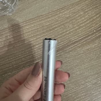 Golden Rose Kirik Maskara İlk Defa Böyle Bir Şeyle Karşılaştım