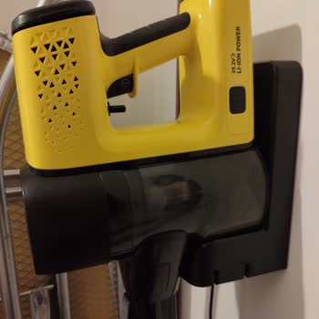 Karcher Dikey Süpürge Asla Süpürmüyor!