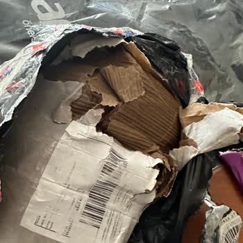 Bi Kutu Güzellik (bikutuguzellik.com) Müşteri Hizmetleri Yok