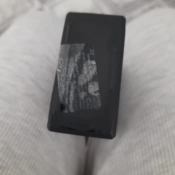 DeFacto Black Erkek Parfüm Sorunu