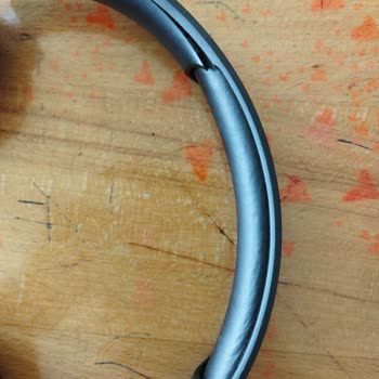 JBL 520BT Üst Sünger Yanı Plastiklerin Açılması
