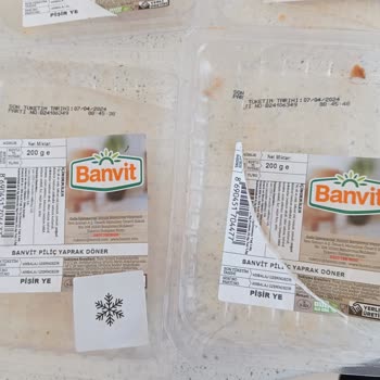 Banvit Tavuk Döner Çok Ağır Kokuyor. Yemeye Bile Cesaret Edemedik.