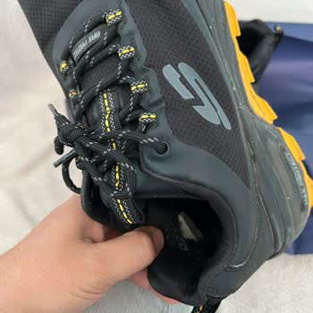 Skechers Pişmanlıktır. Çevrene Alma Aldırma